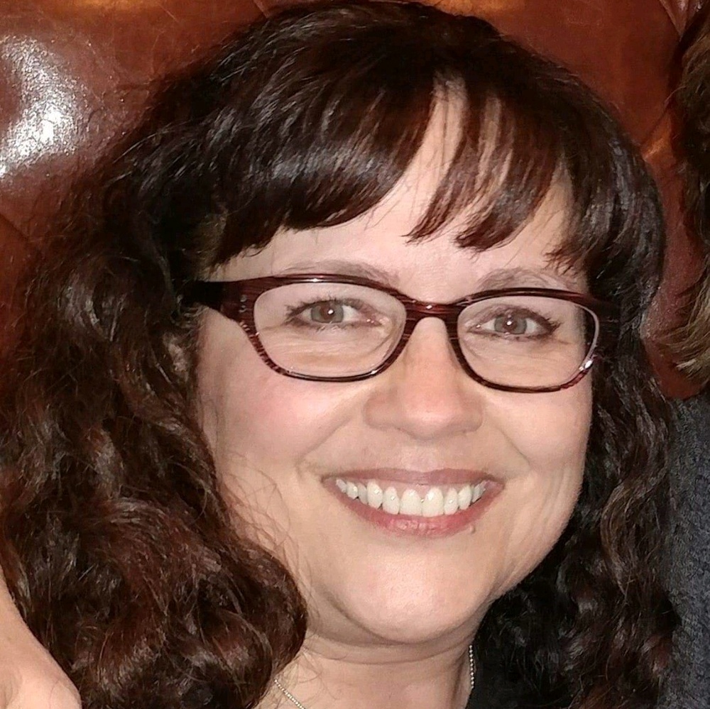 Meet your Posher, Lisa